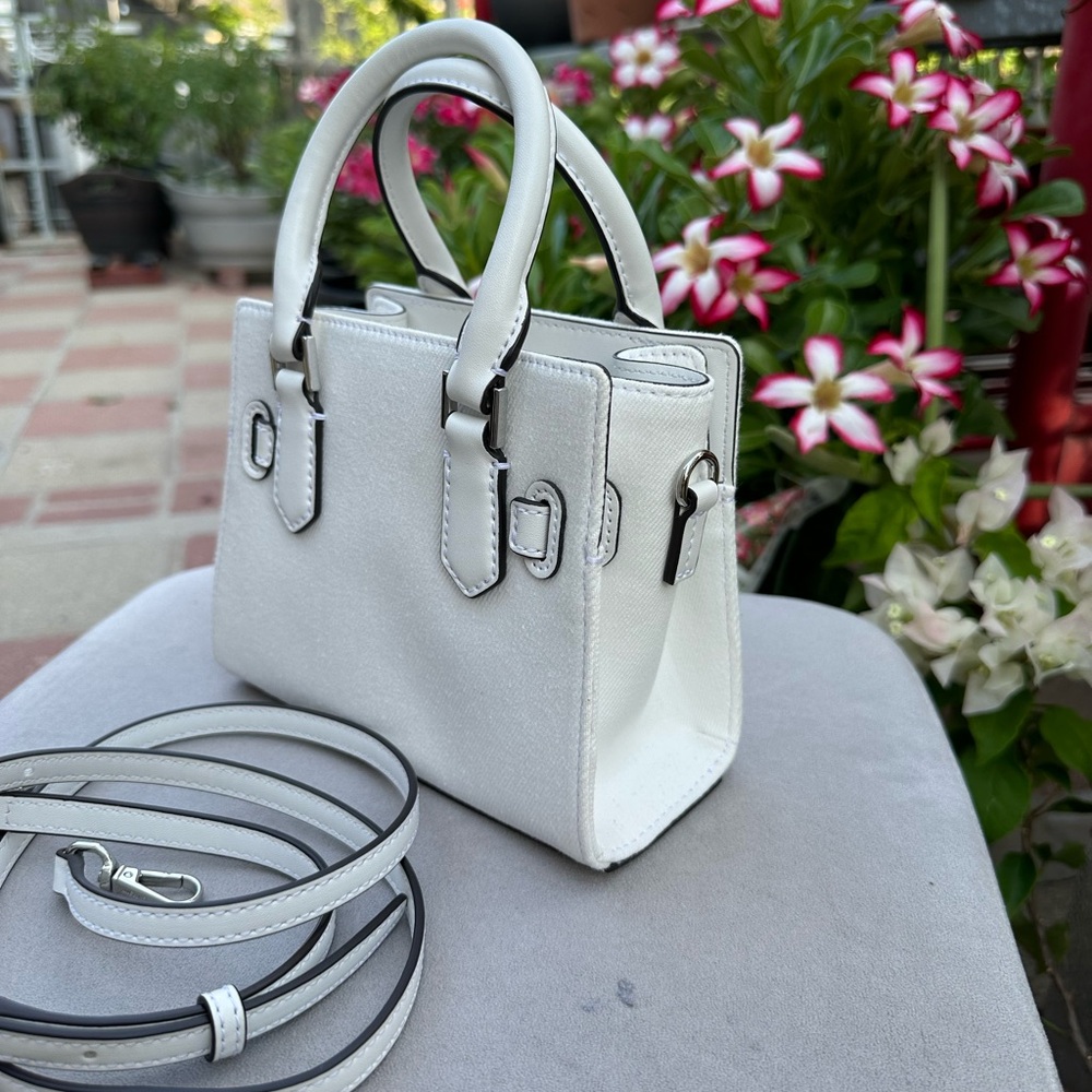 Michael Kors XS PURSE - Picture 12 of 14